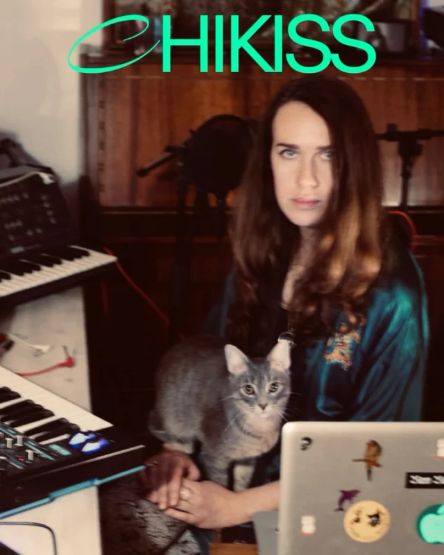 Chikiss (BY) performs on DAY 2 — July 3 / 21:00 at Mapping Sounds in Exile Festival

Chikiss is a Belarusian-born singer, composer, and producer whose music reflects an ongoing artistic evolution. Starting in post-punk and experimental rock, she has developed a distinctive sound that merges synth-pop, minimalist electronics, and electro-acoustic textures, often touched by noir-jazz moods. Her work is influenced by Soviet-era cinematic and pop experiments, as well as the haunting atmospheres of David Lynch soundtracks, all woven together with existential, poetic lyricism. She has released numerous albums and collaborated with artists such as Dorit Chrysler, Eva Geist, Jaakko Eino Kalevi, Die Wilde Jagd, and Plattenbau. Her signature use of unique samples and a hands-on, DIY production style make her a standout voice in today’s avant-pop landscape.

🎧 Soundtrack: Chikiss – KIno (Arm Author edit) / excerpt 

 🎶 Presented by Goethe-Institut im Exil & Berlin School of Sound
 💥 Funded by Musicboard Berlin GmbH @musicboardberlin 
 📰 Media partner: @taz.die_tageszeitung 

@goethe_institut_im_exil 
@acudmachtneu 
@chikissecrets 

#chikiss #mappingsoundsinexile #belarusianartist #avantpop #experimentalmusic #synthpop #berlinmusicscene #womeninelectronicmusic #sovietpop #noirjazz #soundandidentity #exilenarratives