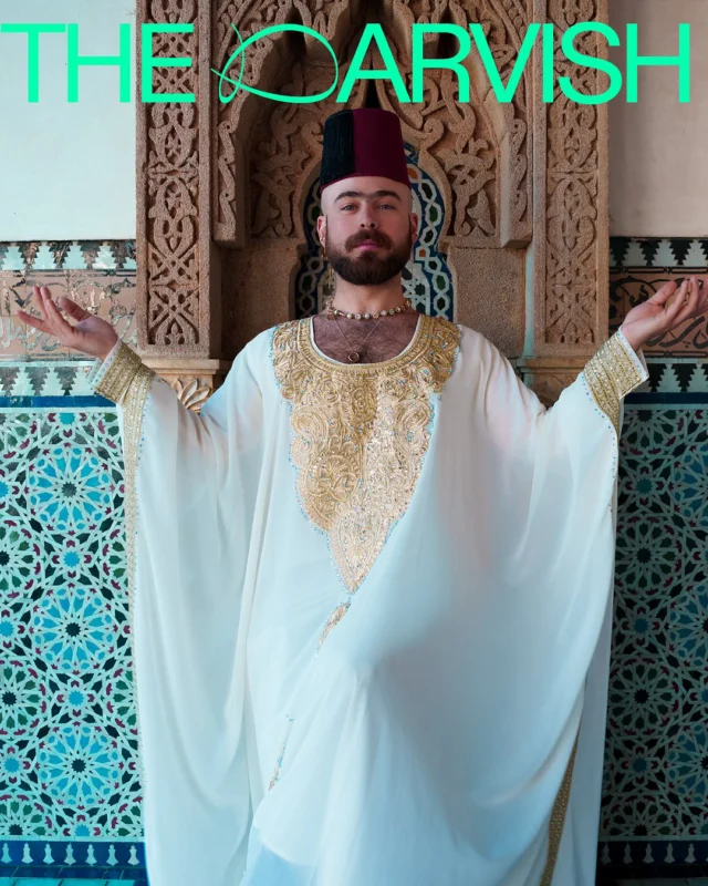 The Darvish (SY) performs on DAY 3 — July 5 / 21:00 at Mapping Sounds in Exile Festival

The Darvish is a non-binary Syrian dancer, cultural organizer, and performer whose work explores gender, identity, and embodiment through movement. Since immigrating to Berlin in 2016, they have questioned the social boundaries between performance and everyday life, gaining recognition in international media including Reuters, BBC, and DW. A contributor to the books ZUGZWÄNGE and This Is Europe by Ben Judah, The Darvish is also currently writing an inclusive children’s storybook.

🩰 Solo Performance at Mapping Sounds in Exile is inspired by Alice Diop’s documentary La Tour du Monde (2006), drawing on themes of identity, co-existence, and cultural memory. Through dance, The Darvish channels their lived experience of growing up in Syria to explore the fragile space between ritual and improvisation, offering movement as both testimony and resistance.

 🎶 Presented by Goethe-Institut im Exil & Berlin School of Sound
 💥 Funded by Musicboard Berlin GmbH @musicboardberlin
 📰 Media partner: @taz.die_tageszeitung 

more info and tickets: https://mappingsounds.de/

@goethe_institut_im_exil 
@acudmachtneu 
@thedarvishofficial 

photo by @ghazoulian 

#TheDarvish #MappingSoundsInExile #SyrianArtist #QueerPerformance #DanceAsResistance #BerlinArtScene #MovementPolitics #DiasporaVoices #PerformanceArt #GenderAndArt #SoundAndIdentity #ExileNarratives