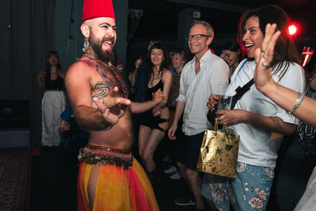 ❤️‍🔥✨ DAY 3 HIGHLIGHTS – MAPPING SOUNDS IN EXILE FESTIVAL 2025 ✨❤️‍🔥

 📍 Kunsthaus ACUD, Berlin
 🗓️ Saturday, July 5th

Our final day was a radiant crescendo of story, sound, and spirit. From cinema to club, we closed this year’s Mapping Sounds in Exile with embodied presence, collective resonance, and queer joy. 💫🌈

🎥 The program began in the afternoon with “Queer Exile Berlin” — Jochen Hick’s powerful documentary opened portals into lives lived between worlds, borders, and identities. The screening was followed by Q&A with performer and activist The Darvish, offering deeper insight into queer exile and creative resistance.

🌀 Later, The Darvish returned to the stage with a spectacular, ritualistic performance that left the audience in awe. The room was electric — a shared current pulsed through everyone. It was a spellbinding blend of queer spirituality, sound, and movement, and the crowd went wild.

💿 As night fell, Acidfinky warmed up the dancefloor with a powerful set full of bass and warmth, sustaining the emotional energy in the room.

 🌒 Hassandra closed the night with their genre-defying rhythms and diasporic textures, taking us deep into sonic memory and collective release.

🕺 From dance to dialogue, exile to embodiment — Day 3 was our closing chapter, and what an incredible one it was. A reminder that music heals, movement resists, and queer futures are being written together.

💜 Deep gratitude to all artists, guests, collaborators, and the community that gathered for this edition. We’ll be carrying these sounds and stories with us.

@thedarvishofficial 
 @queenofvirginity 
 @acidfinky 

📸 Photos by the incredible: @kseniayanko.photography 

 🎶 Presented by: @goethe_institut_im_exil & @berlinschoolofsound 

 📍 Venue: @acudmachtneu 
 💥 Funded by: @musicboardberlin 
 📰 Media partner: @taz.die_tageszeitung 
 
📸 Swipe through for scenes from a night of transformation.

 🔗 mappingsounds.de

#MappingSoundsInExile #SoundAsResistance #QueerExileBerlin #DiasporicPerformance #QueerArt #FLINTApower #EmbodiedListening #QueerCinema #KunsthausACUD #GoetheImExil #BerlinSchoolOfSound #TheDarvish #Acidfinky #Hassandra #SonicSolidarity