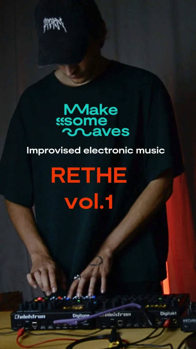 Join us for the first episode of our Live Session series featuring RETHE performing an exclusive improvised electronic music set at Berlin School of Sound.

RETHE brings his signature blend of electronic experimentation and live performance techniques, showcasing the creative possibilities of modern music production and performance.

Upcoming with RETHE at Berlin School of Sound:
🎛️ FROM ZERO TO HERO Workshop Series
25.10.2025 - FULL ELEKTRON WORKSHOP - From Zero to Hero
📚 Winter Course "MAKE SOME WAVES"
Week 3: Expanded DJing Techniques

Experience the intersection of education and artistry at Berlin School of Sound, where we bridge the gap between learning and performing.
#BerlinSchoolOfSound #RETHE #ElectronicMusic #LiveSession #ImprovisedMusic #MusicEducation #Berlin #FromZeroToHero #MakeSomeWaves